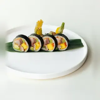 Futomak Hamachi Tataki — to.gather Gdańsk