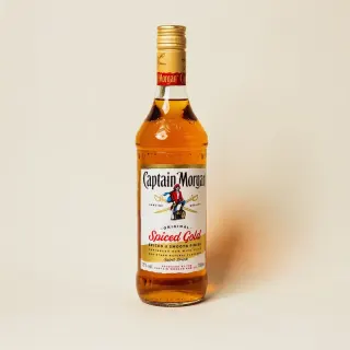 Rum Captain Morgan Spiced 40 ml — to.gather Gdańsk